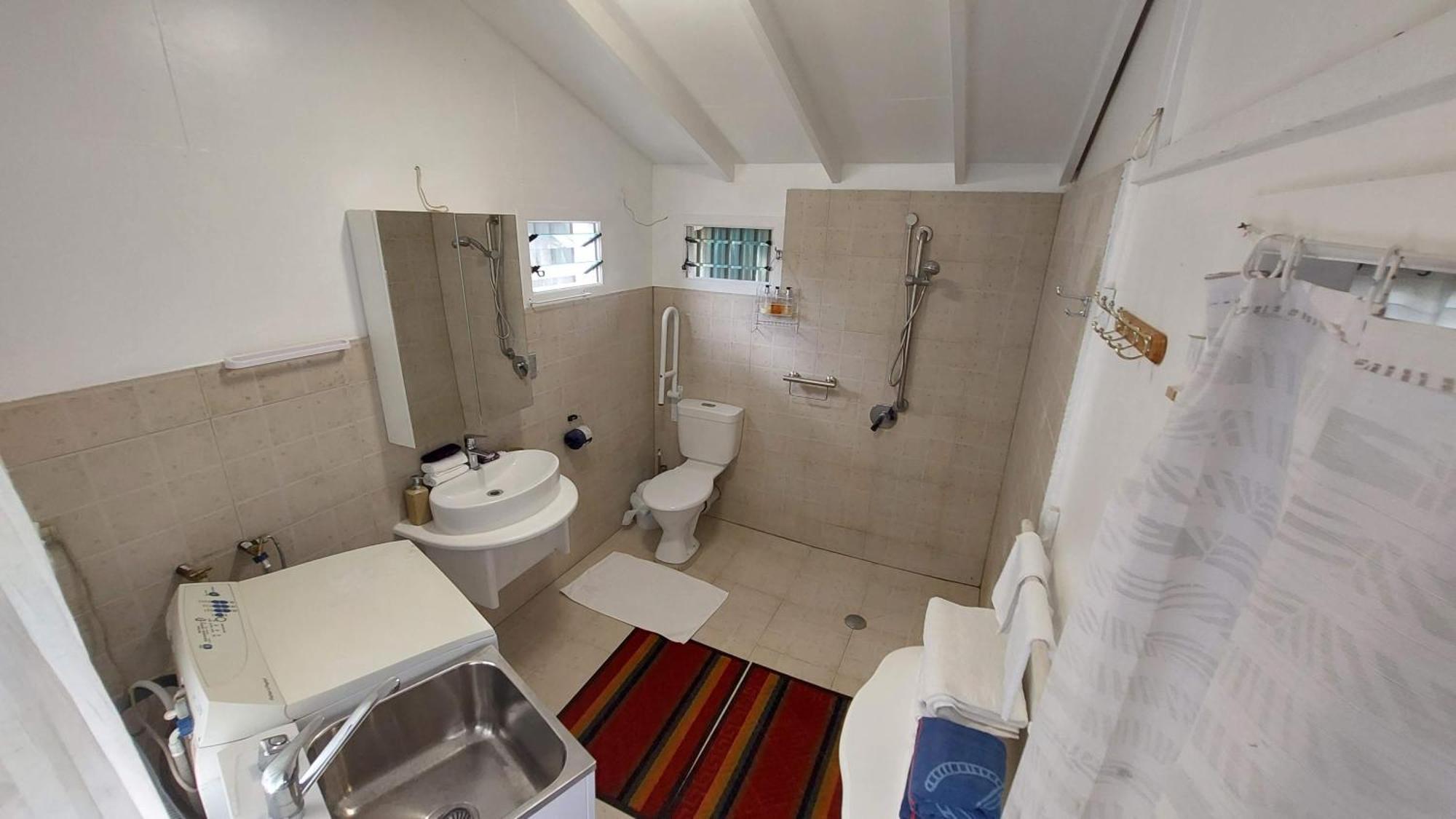 Are Tamareni 2Br Beach Cottage Or River Studio أفاروا الغرفة الصورة