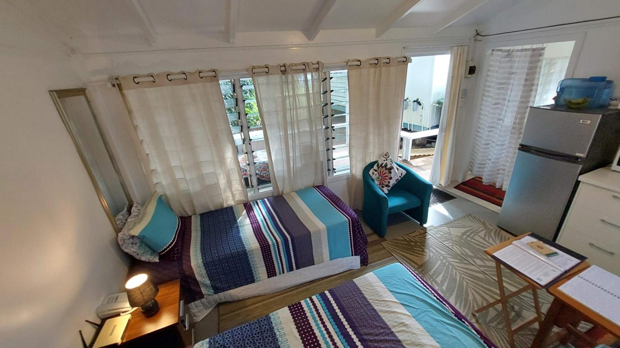 Are Tamareni 2Br Beach Cottage Or River Studio أفاروا الغرفة الصورة